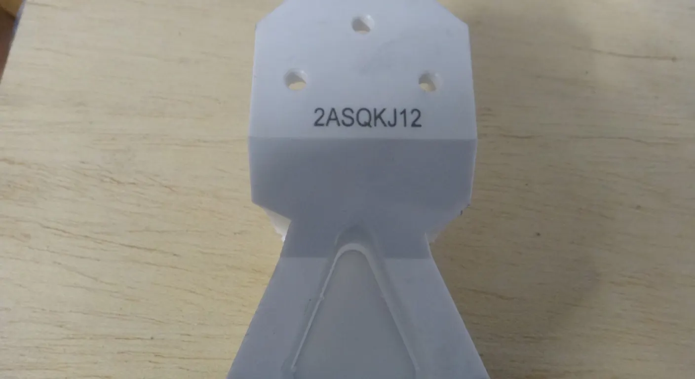 Plastik ürünler lazer markalama örneği